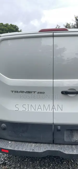 Ford Transit 2019 White