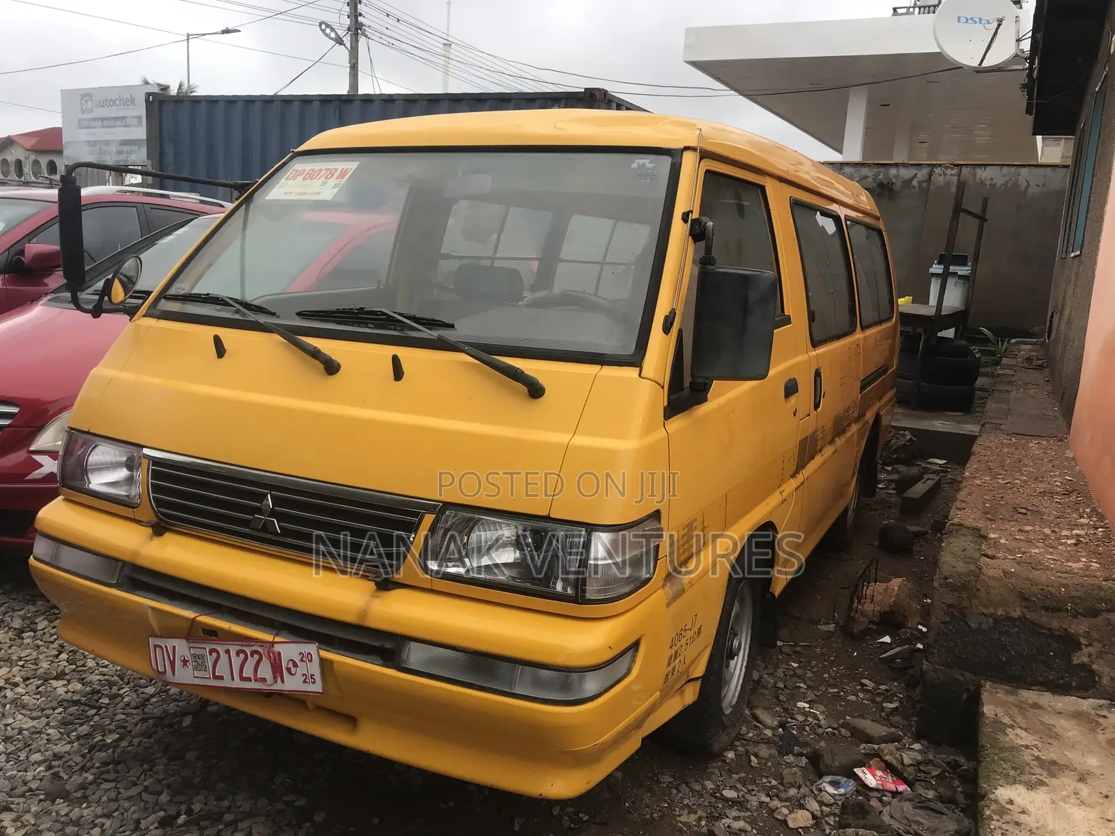 Mitsubishi Delica D:5 2007 Yellow