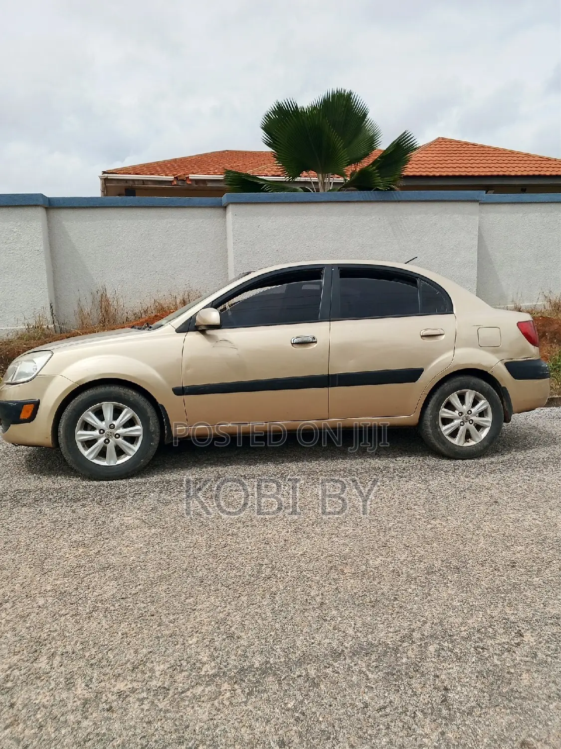 Kia Rio LX 4dr Sedan (1.6L 4cyl 4A) 2010 Beige
