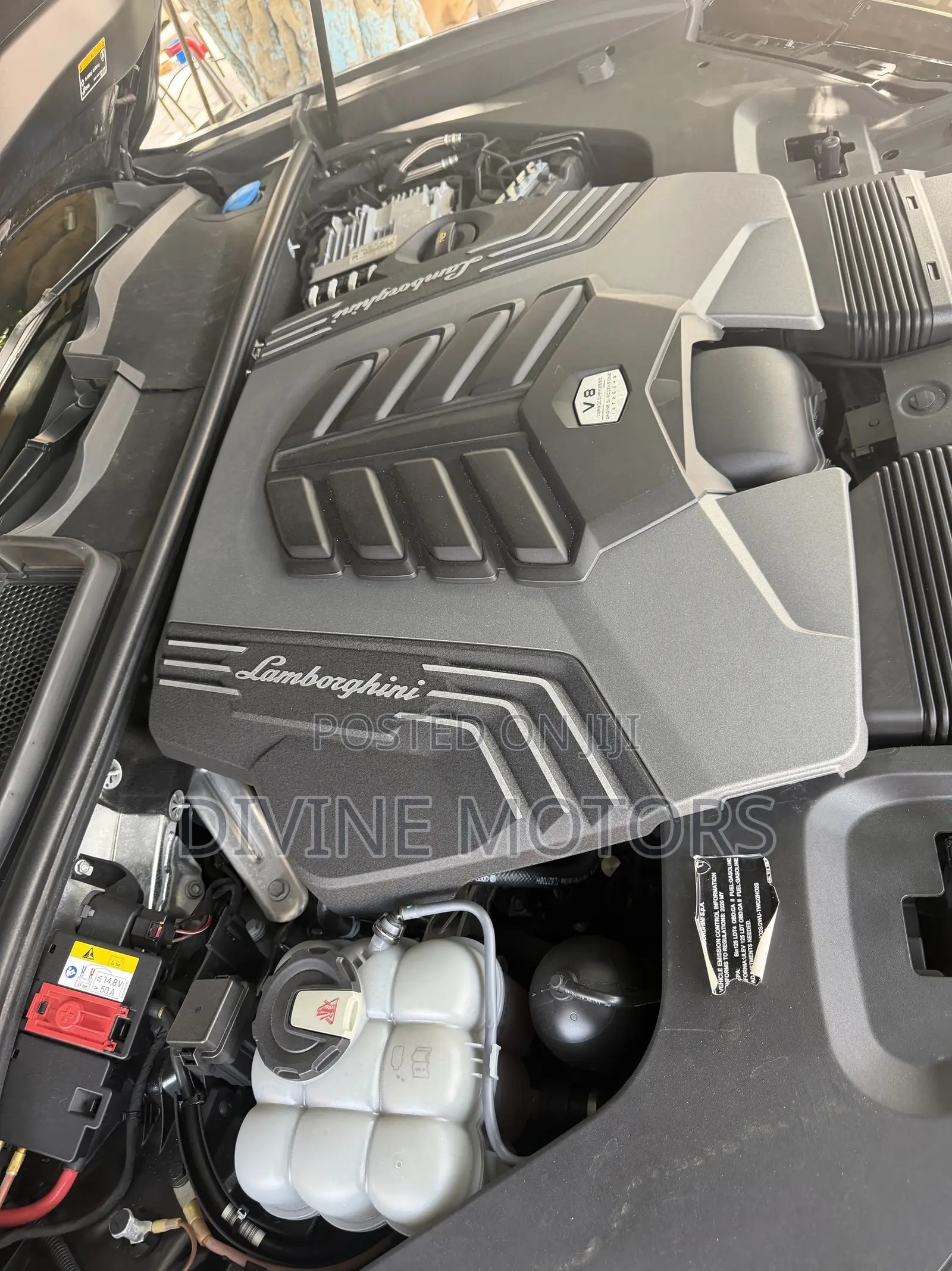 Lamborghini Urus Base 4dr AWD 2020 Green