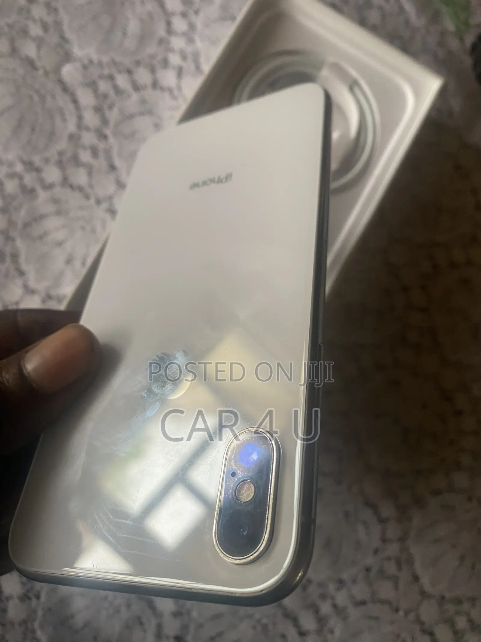 Apple iPhone X 64 GB White