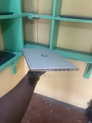 Laptop HP ProBook 440 G6 8GB Intel Core i5 HDD+SSD 256GB