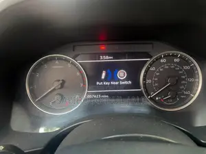 Mitsubishi Outlander 2022 Silver