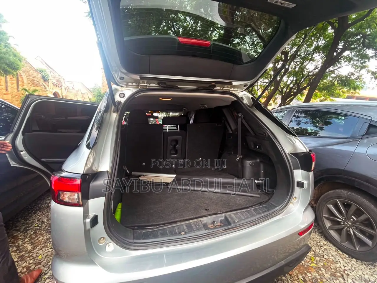 Mitsubishi Outlander 2022 Silver