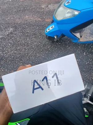 New Mobile Phone 128 GB Rose Gold