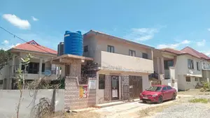 13bdrm Block of Flats in Ejisu-Juaben Municipal for sale