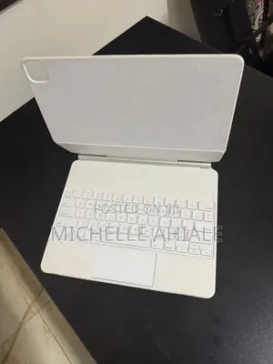 iPad Pro Magic Keyboard