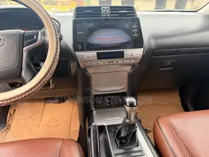 Toyota Land Cruiser Prado 2.7 2018 Gray