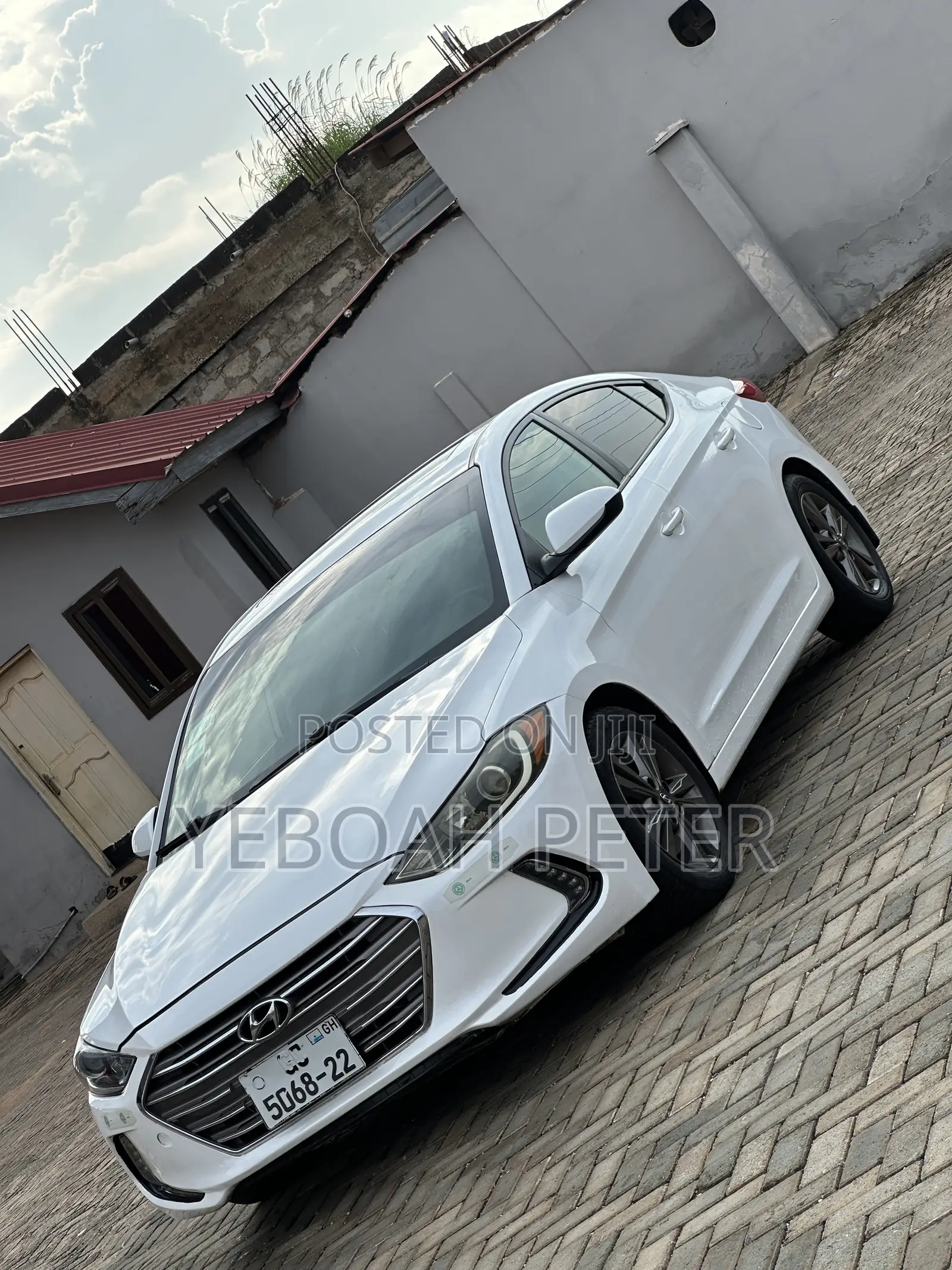 Hyundai Elantra 2018 White