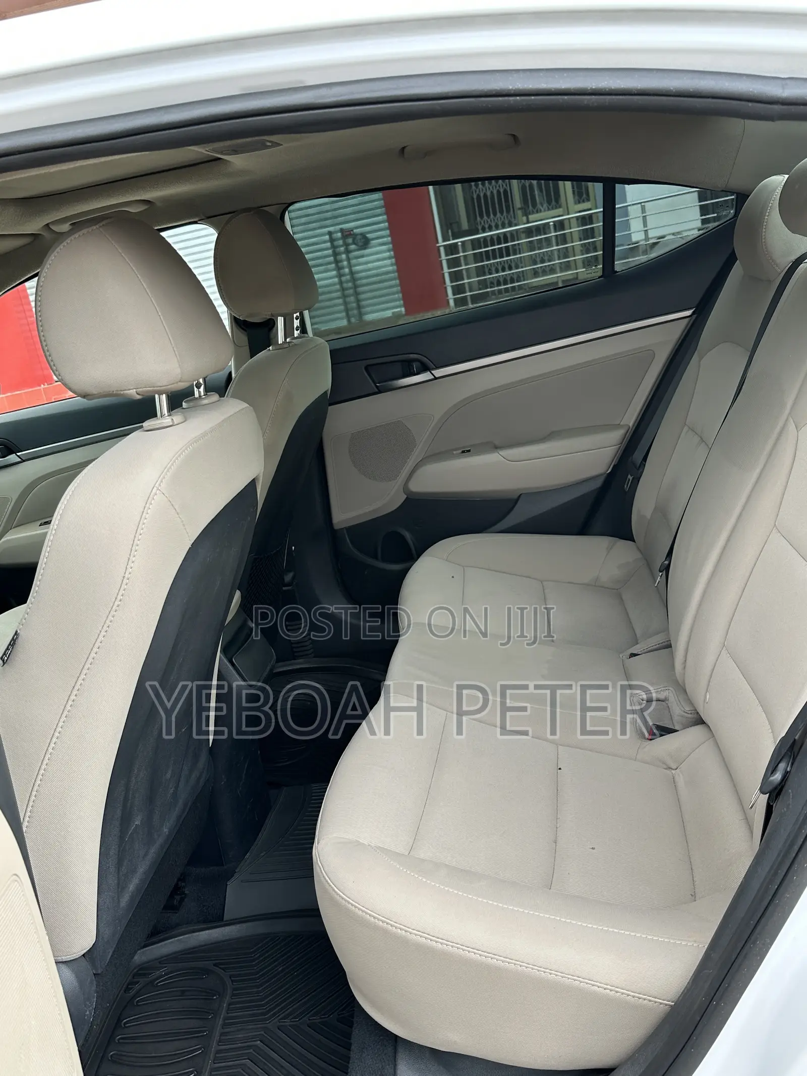 Hyundai Elantra 2018 White
