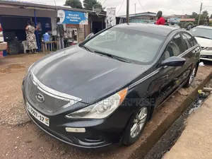 Hyundai Accent GLS Automatic 2012 Gray
