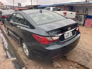 Hyundai Accent GLS Automatic 2012 Gray
