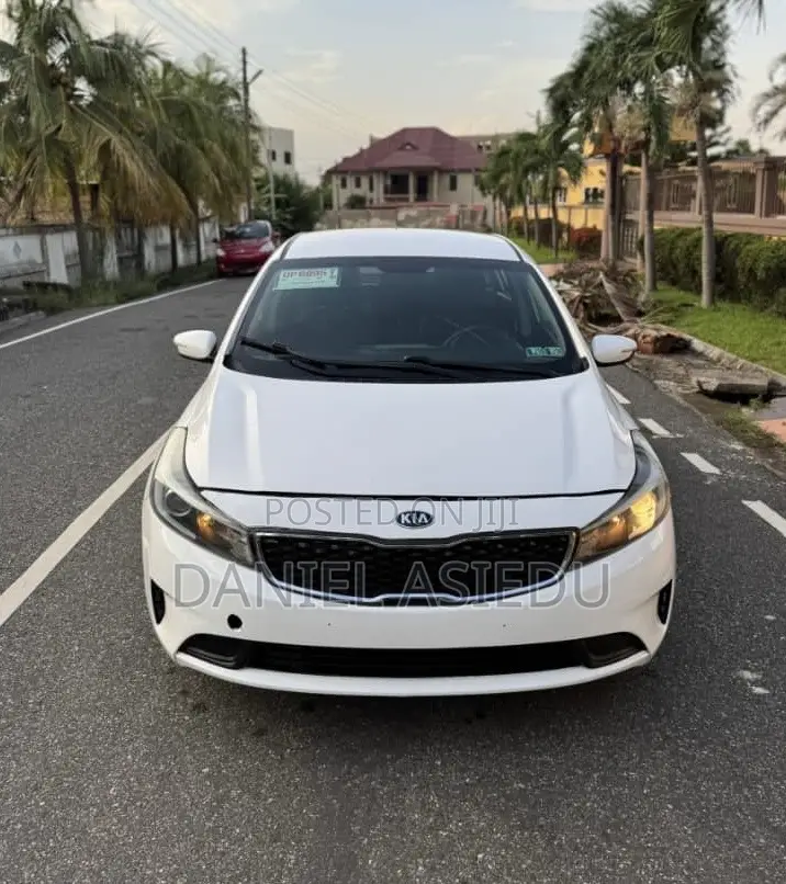 Kia Forte EX Sedan 2017 White
