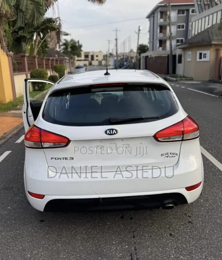 Kia Forte EX Sedan 2017 White