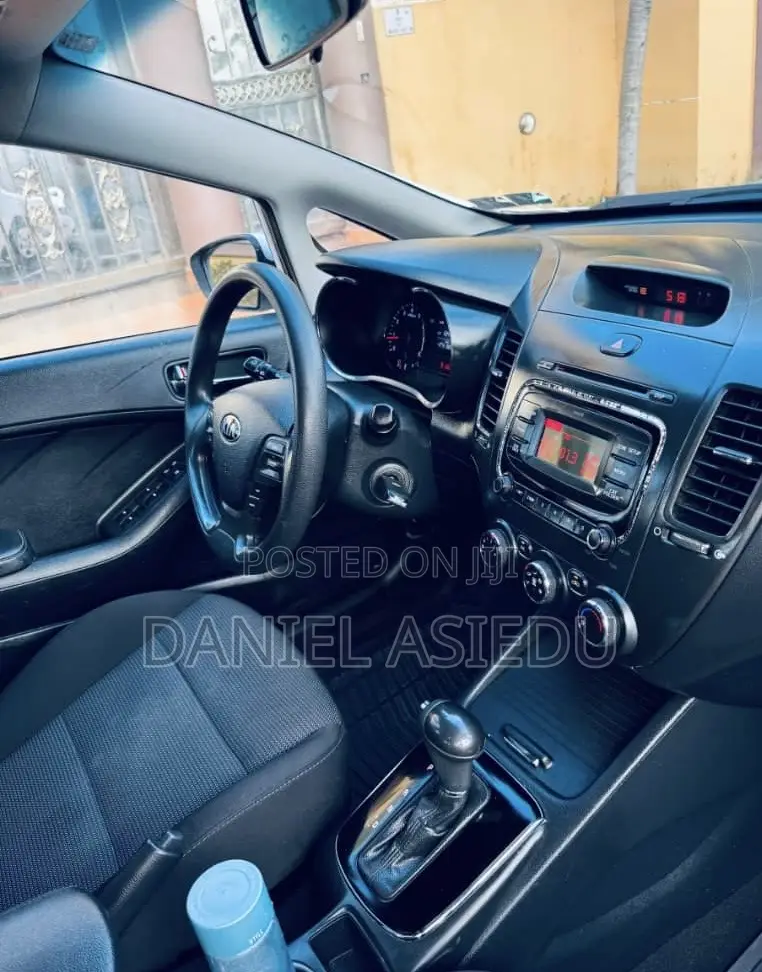 Kia Forte EX Sedan 2017 White