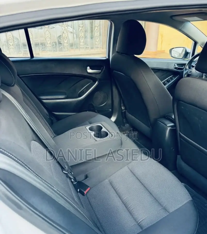 Kia Forte EX Sedan 2017 White