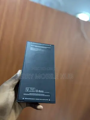 New Samsung Galaxy S24 FE 128 GB Black