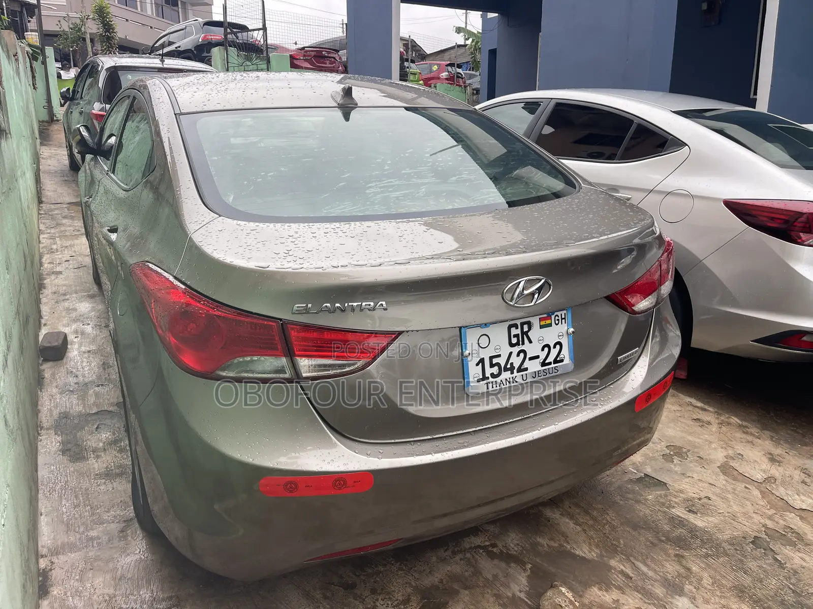 Hyundai Elantra SE 4dr Sedan (1.8L 4cyl 6A) 2015 Gold