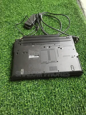 Laptop Lenovo ThinkPad T420 4GB Intel Core i5 HDD 500GB