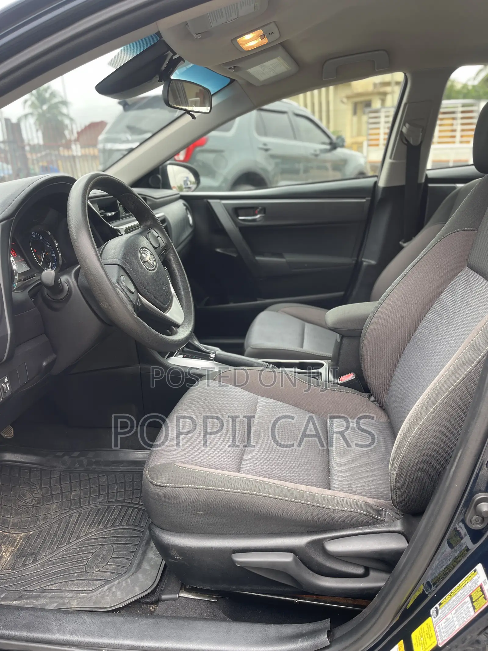 Toyota Corolla 2018 Black