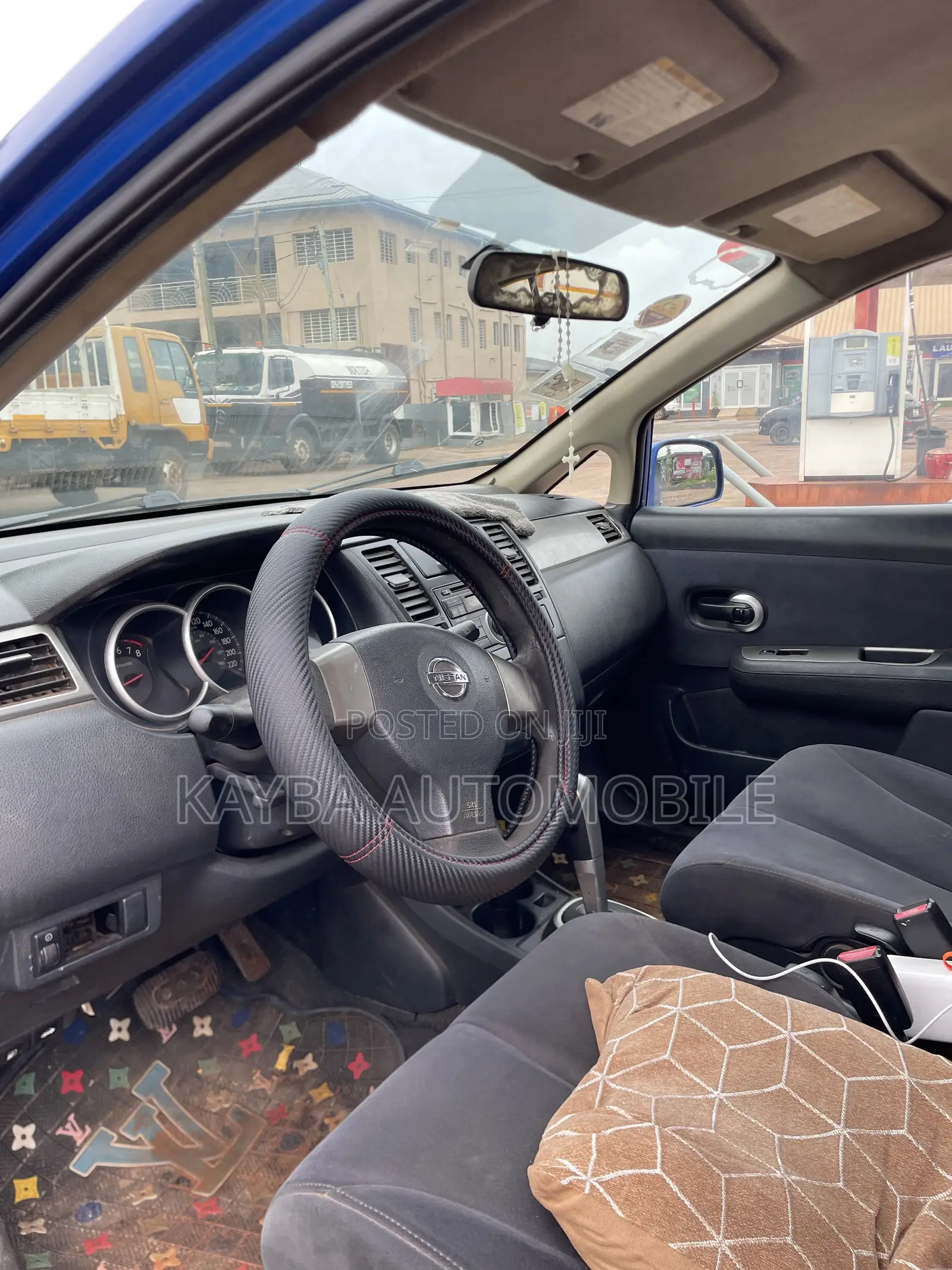 Nissan Versa 2015 Blue