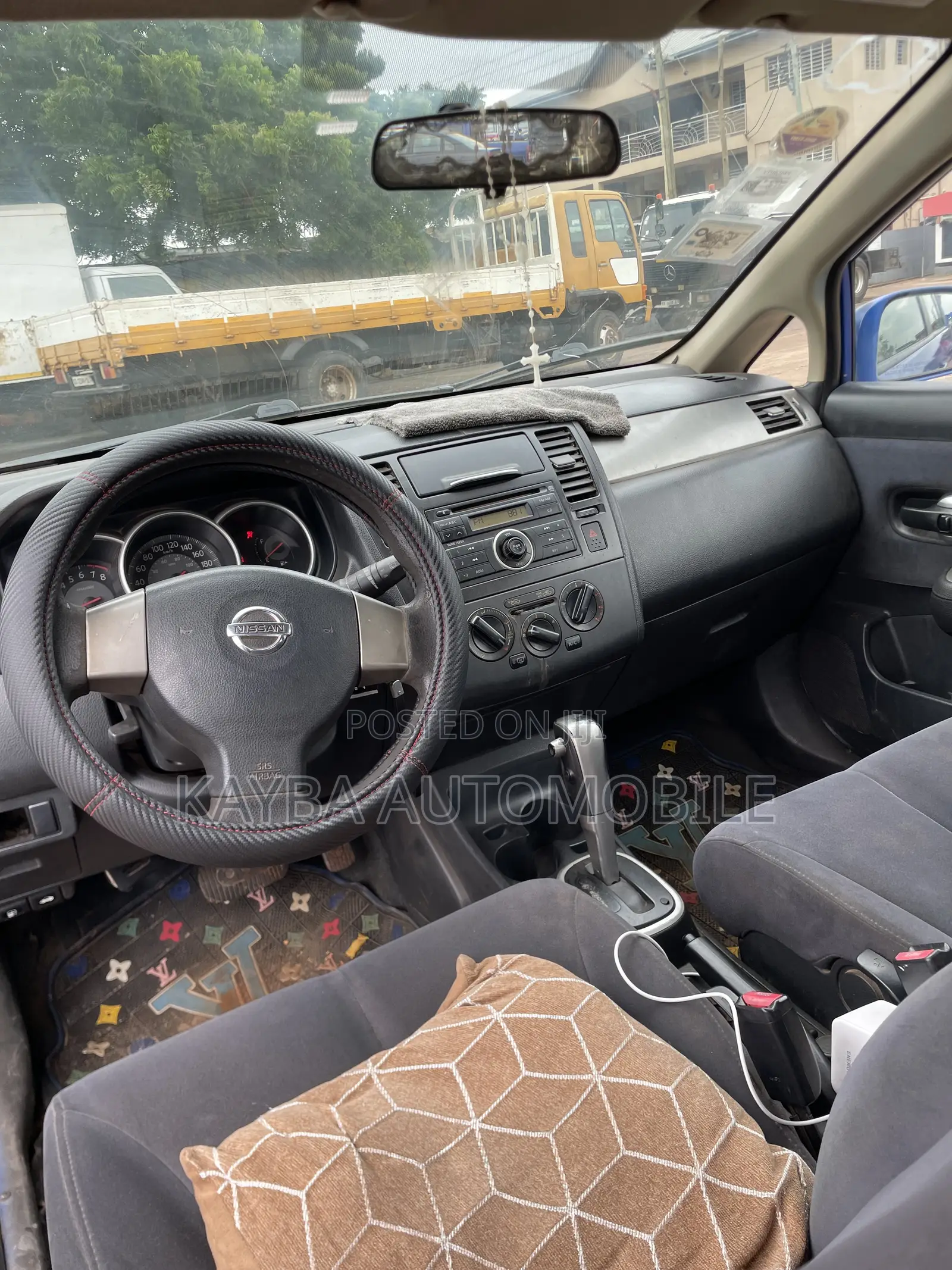 Nissan Versa 2015 Blue