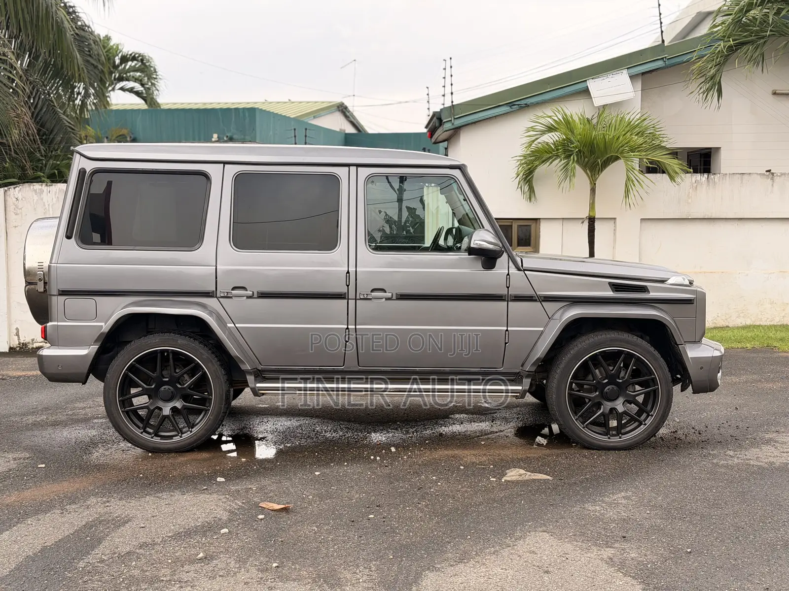 Mercedes-Benz G-Class 2011 Silver