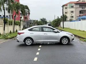 Hyundai Accent SE 2020 Silver