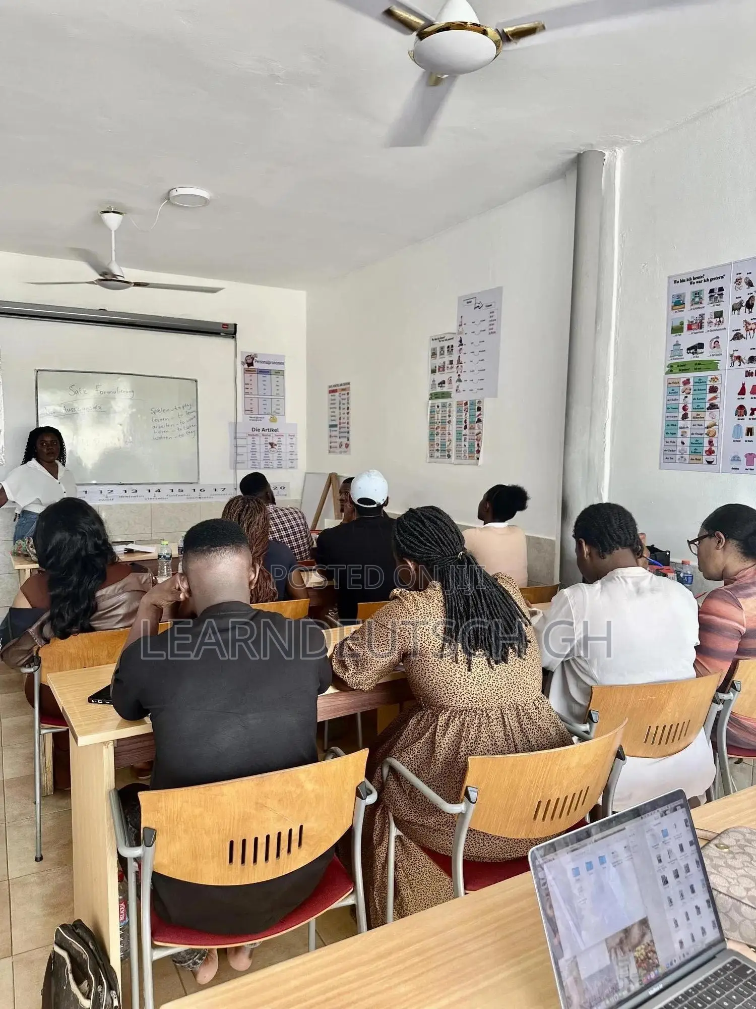 Female School Assistant Needed – Immediate Employment(Kwadaso Agric.N)