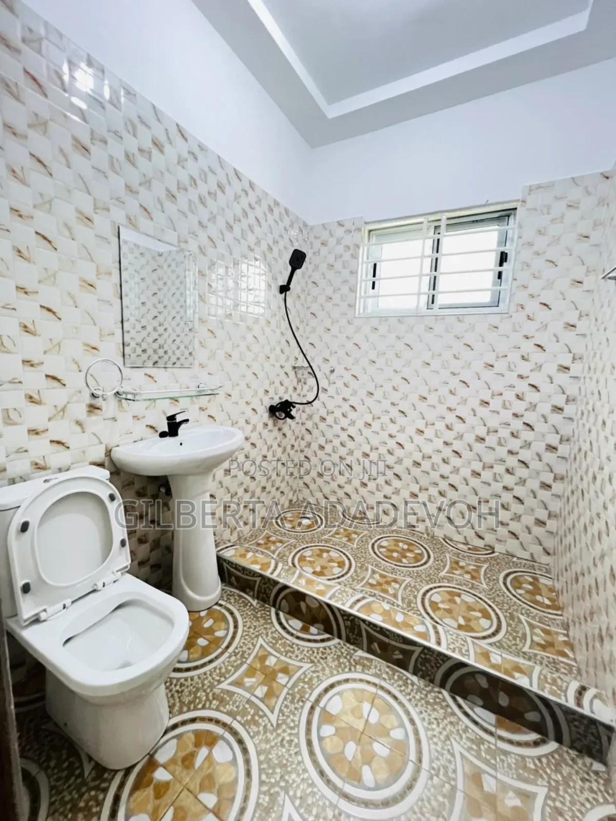 2bdrm Apartment in Borga Homes, Danfa for rent
