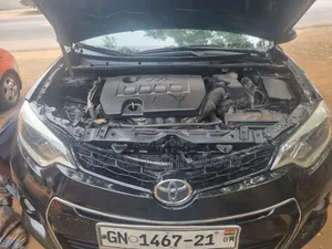 Toyota Corolla 2015 Black