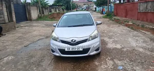 Toyota Vitz 2013 Silver