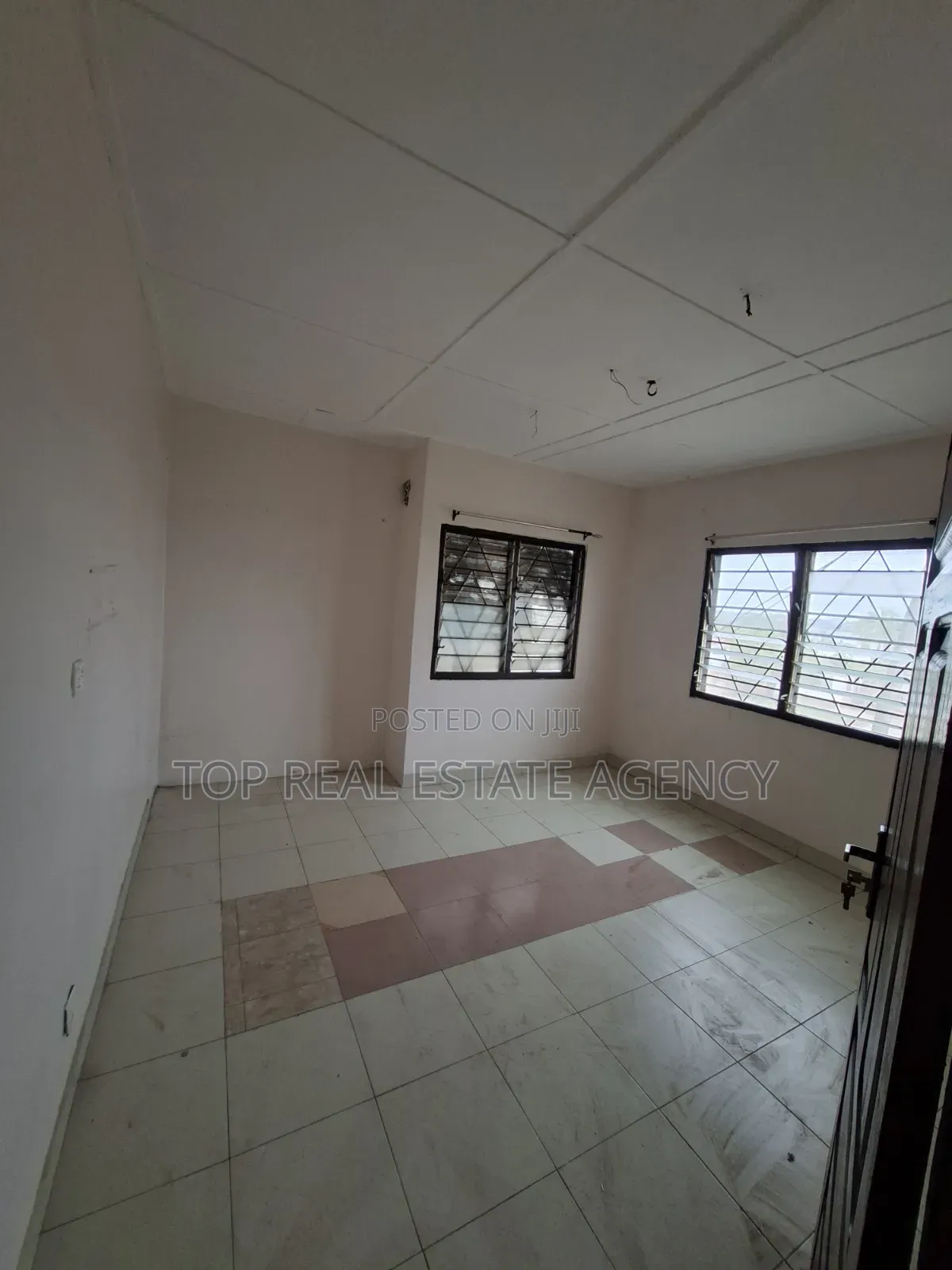 1bdrm Apartment in Dome , K. Boat, Ga East Municipal for rent