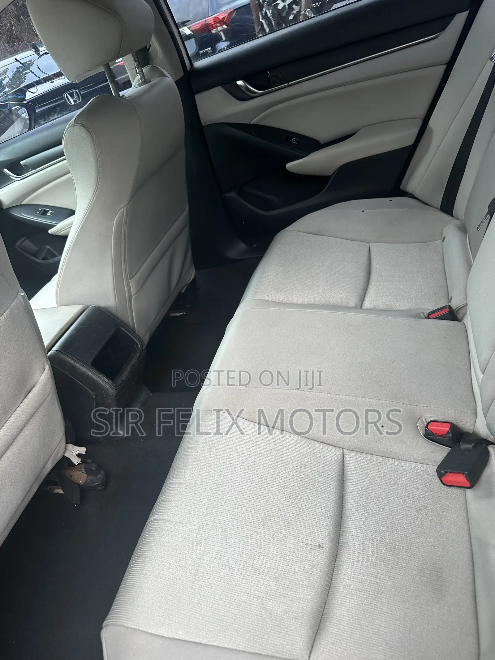 Honda Accord EX-L 2.0T 2018 White