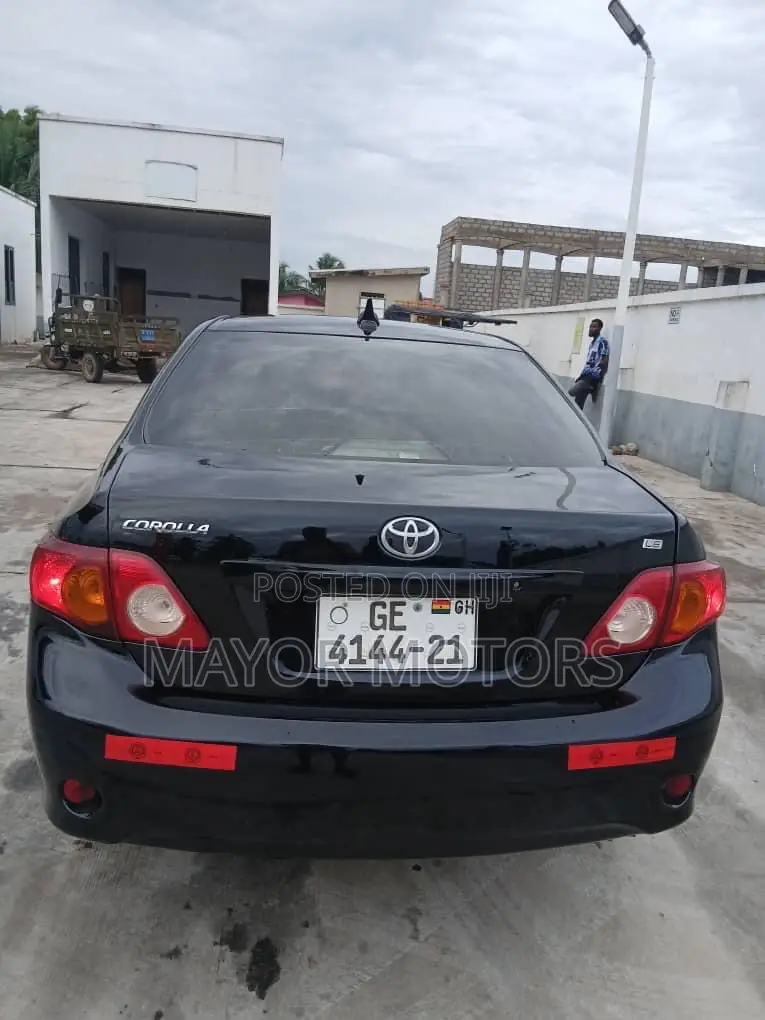 Toyota Corolla LE 4dr Sedan (1.8L 4cyl 4A) 2010 Black