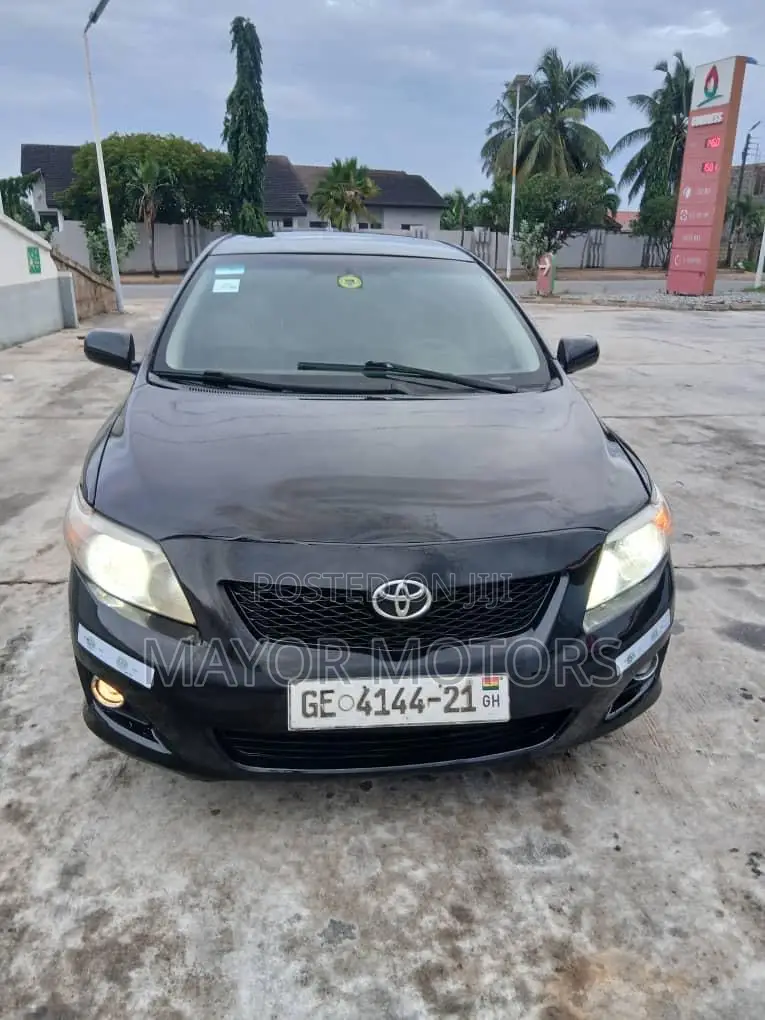 Toyota Corolla LE 4dr Sedan (1.8L 4cyl 4A) 2010 Black