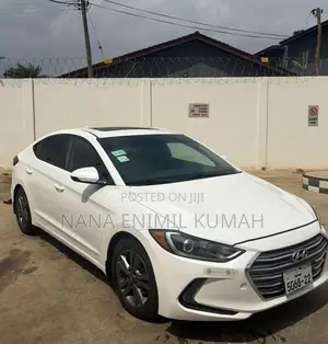 Hyundai Elantra 2018 White