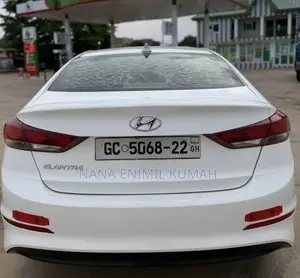 Hyundai Elantra 2018 White