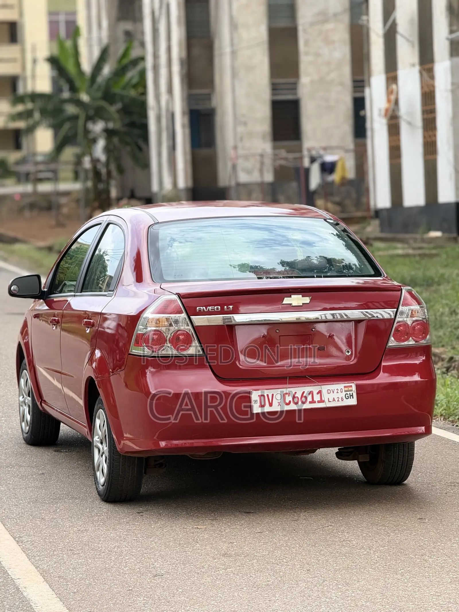 Chevrolet Aveo 1.6 Automatic 2012 Red