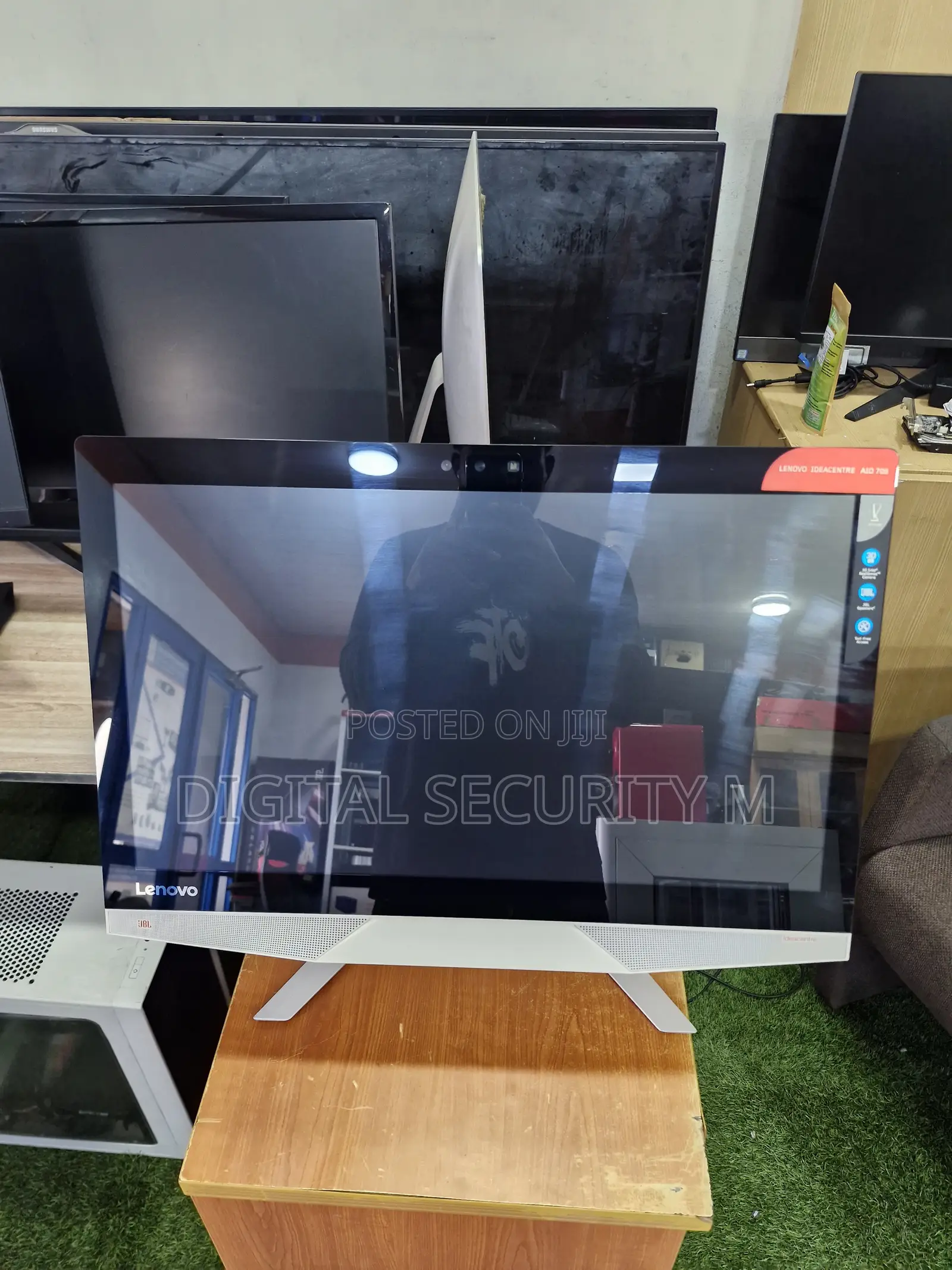 Desktop Computer Lenovo ideacentre AIO 730S 8GB Intel Core i5 SSD 128GB
