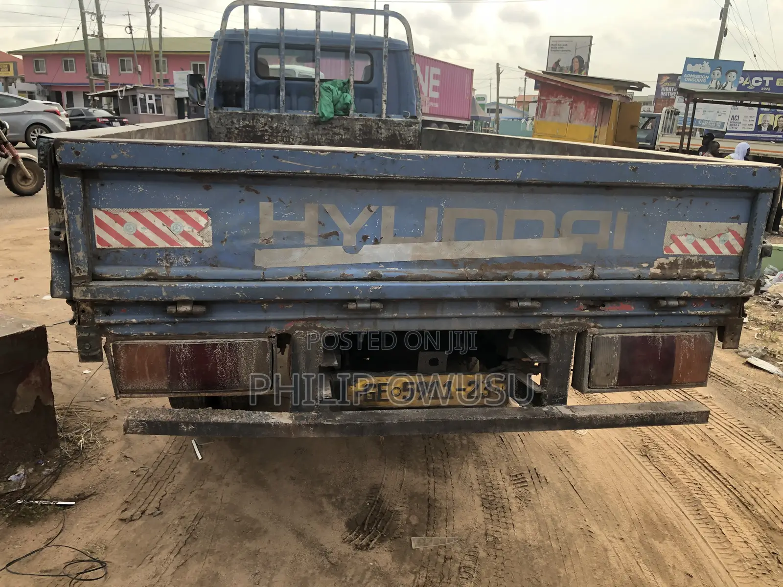 Hyundai Mighty 1
