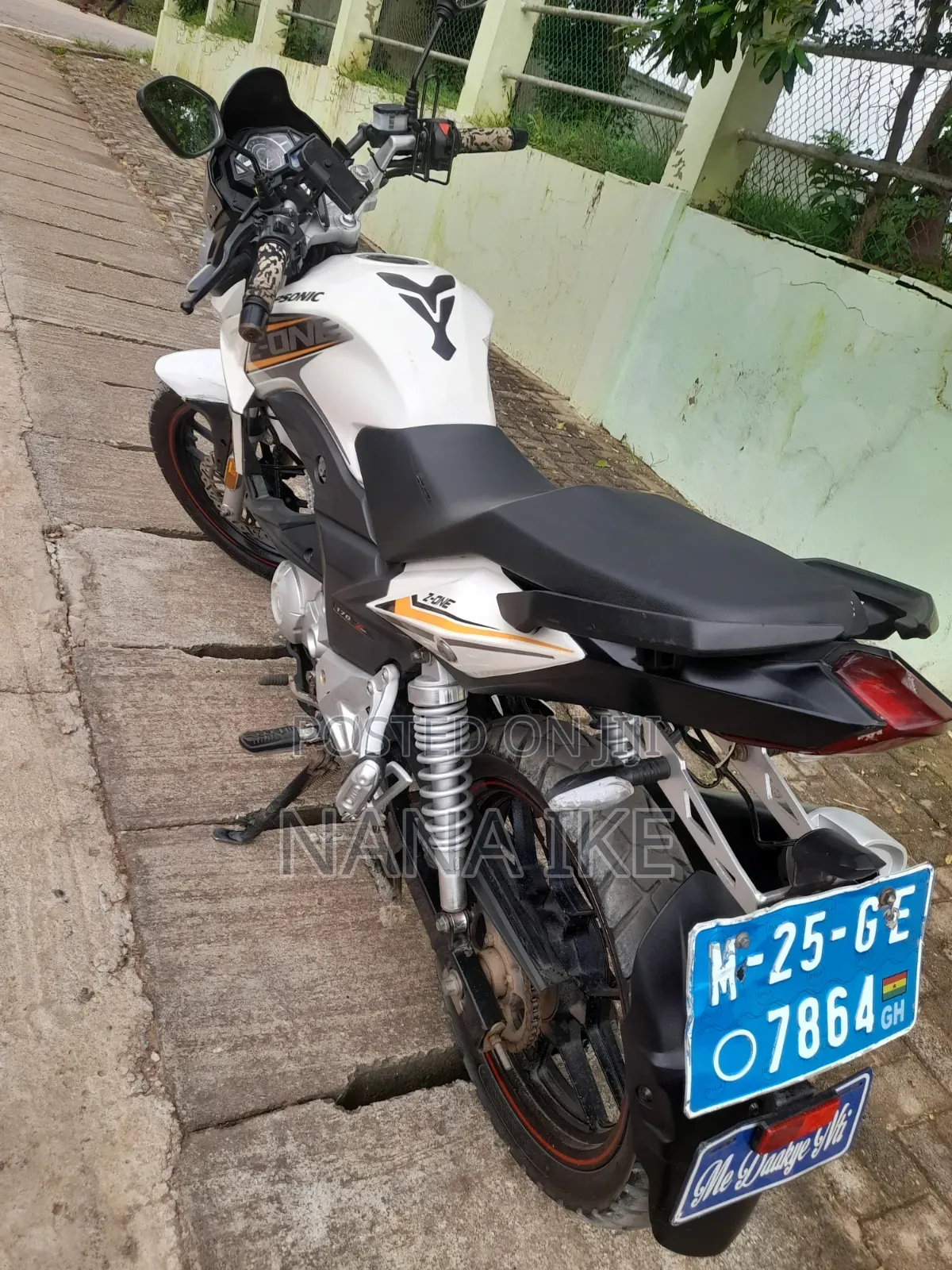 Apsonic 170 Zone One 2025 White