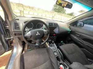 Mitsubishi Outlander 2013 Gray