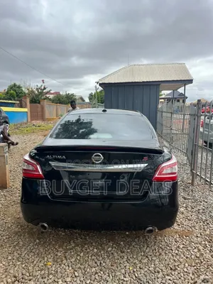 Nissan Altima 2014 Black