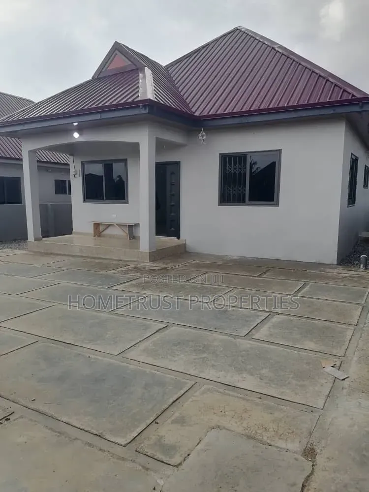 2bdrm House in Amasaman Pobimen for rent