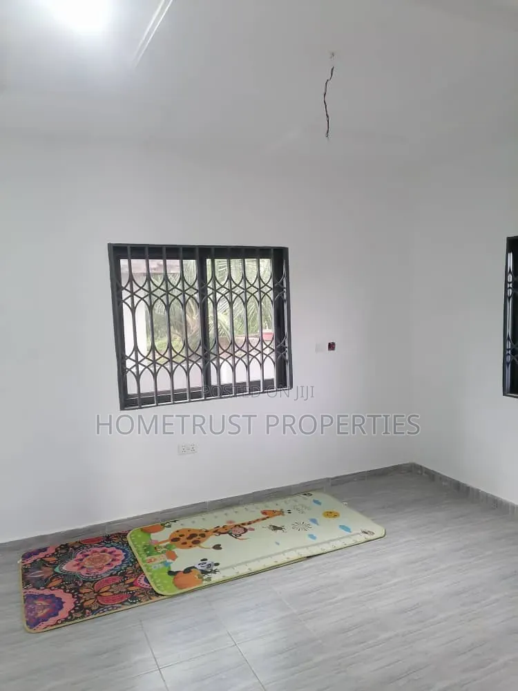 2bdrm House in Amasaman Pobimen for rent