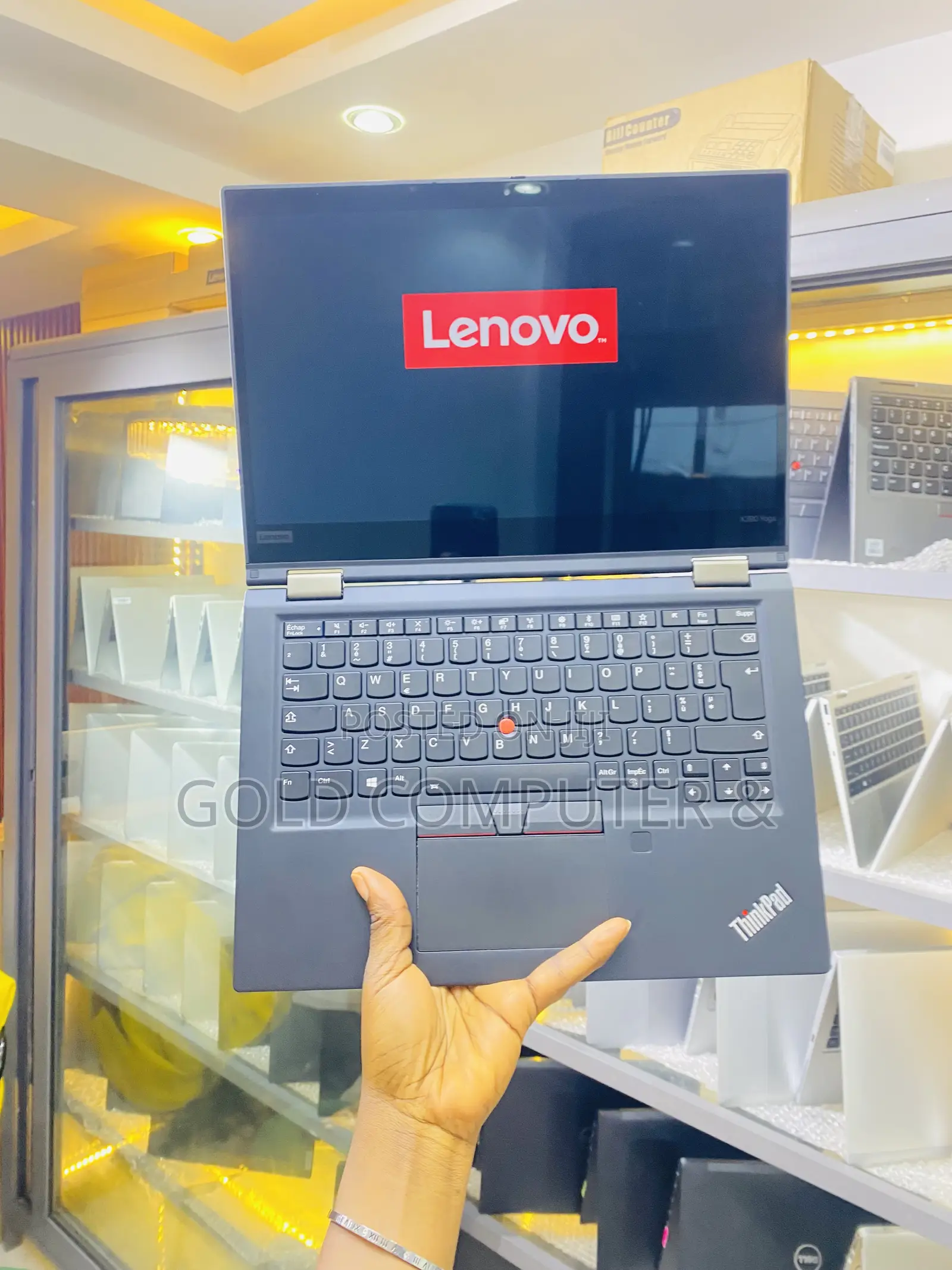 Laptop Lenovo ThinkPad X390 Yoga 8GB Intel Core i5 SSD 256GB
