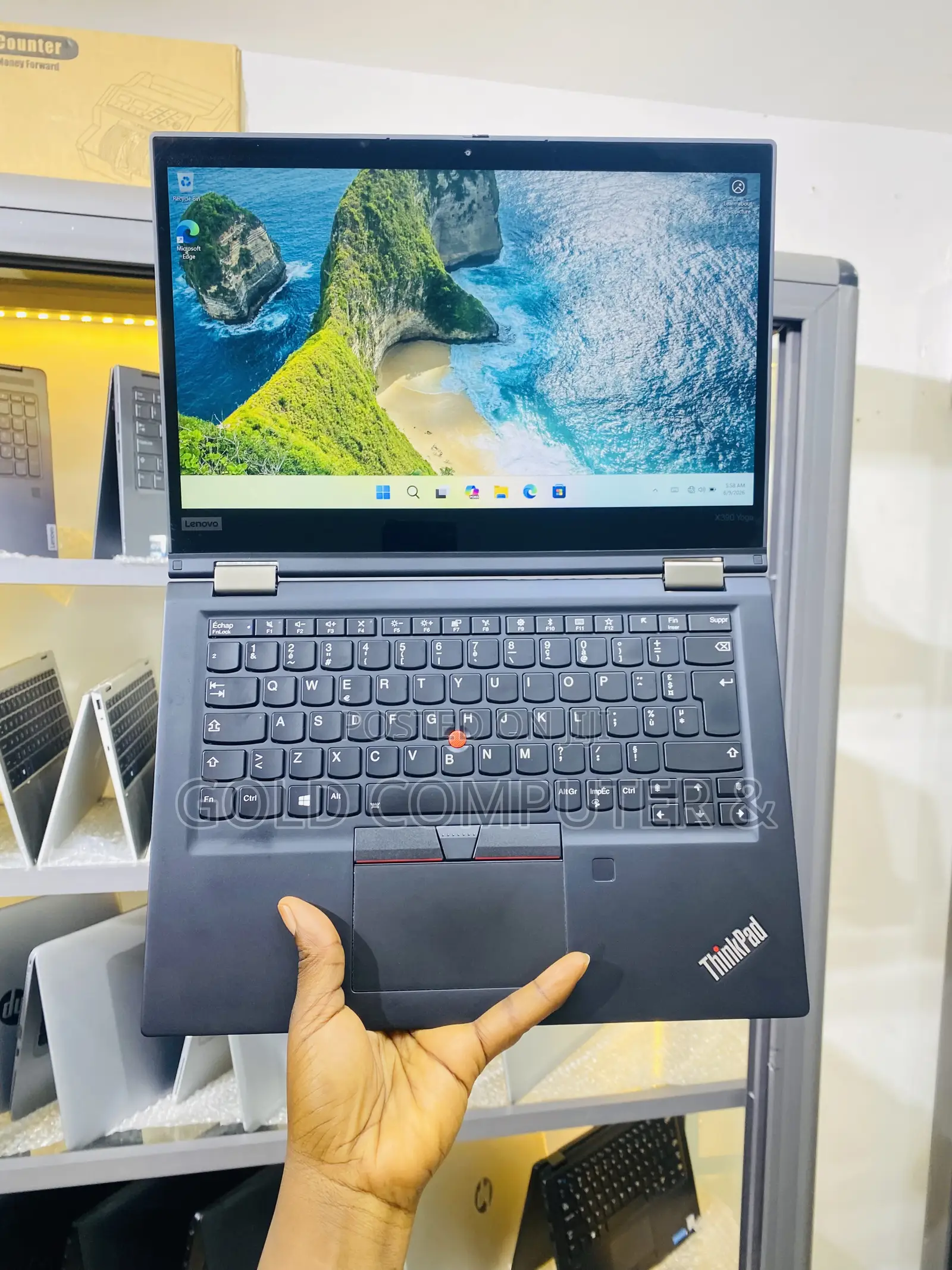 Laptop Lenovo ThinkPad X390 Yoga 8GB Intel Core i5 SSD 256GB