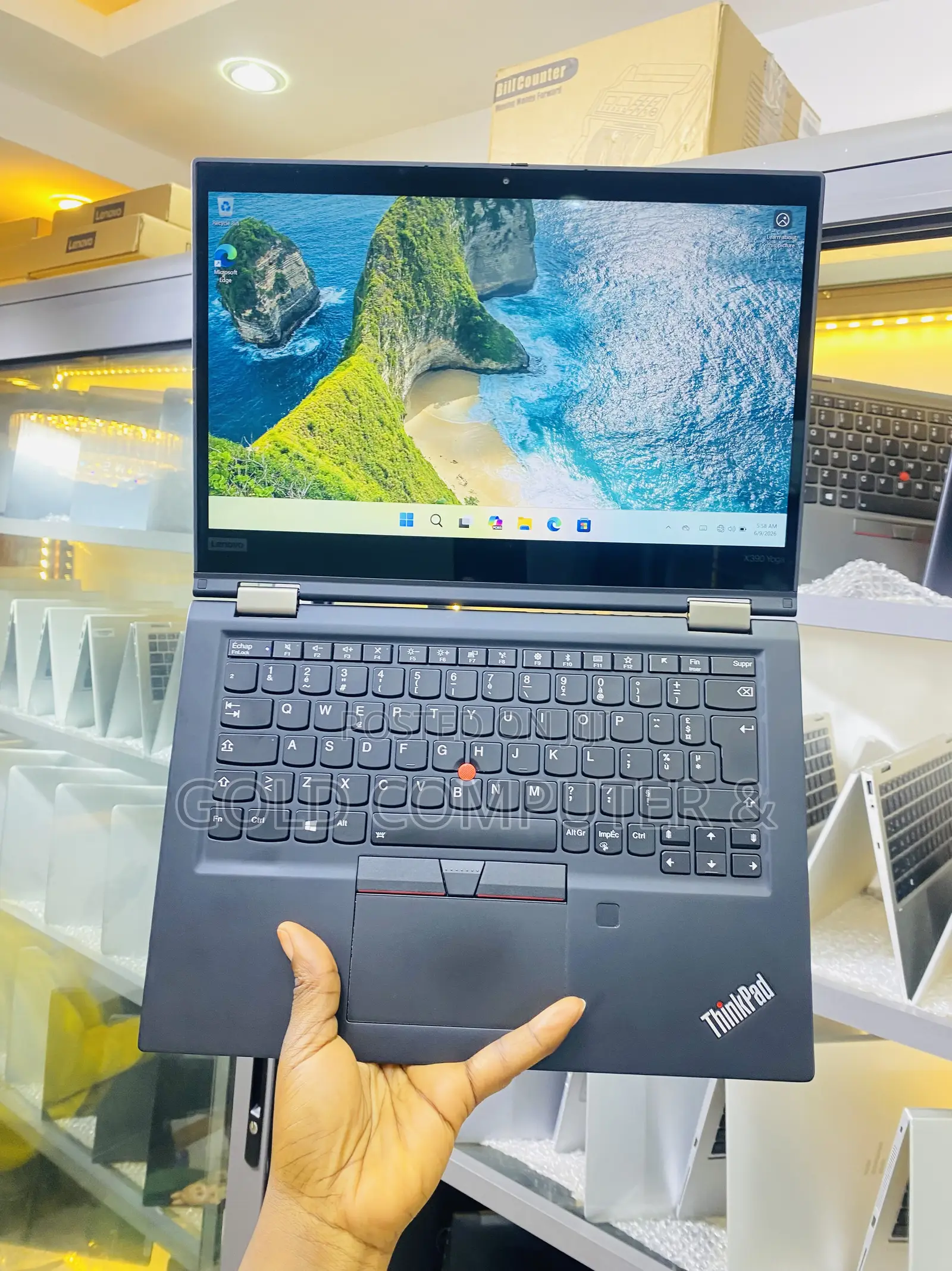 Laptop Lenovo ThinkPad X390 Yoga 8GB Intel Core i5 SSD 256GB