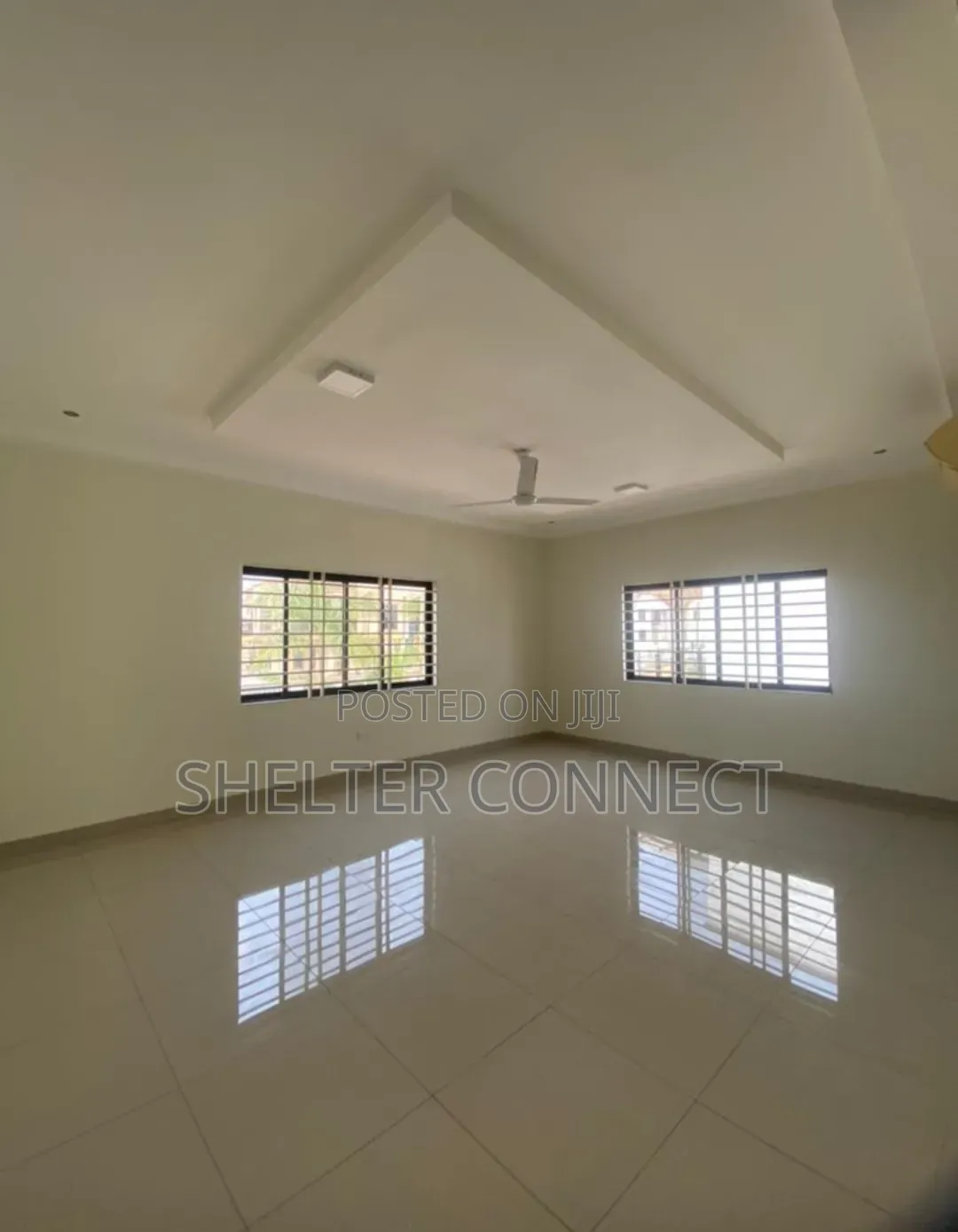 4bdrm Duplex in East Legon Hills, School Junction for rent